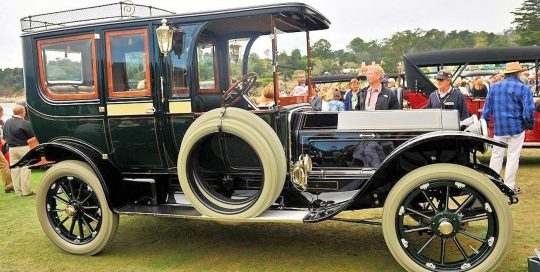 1913 Peerless - Laidlaw Antique Auto Retoration